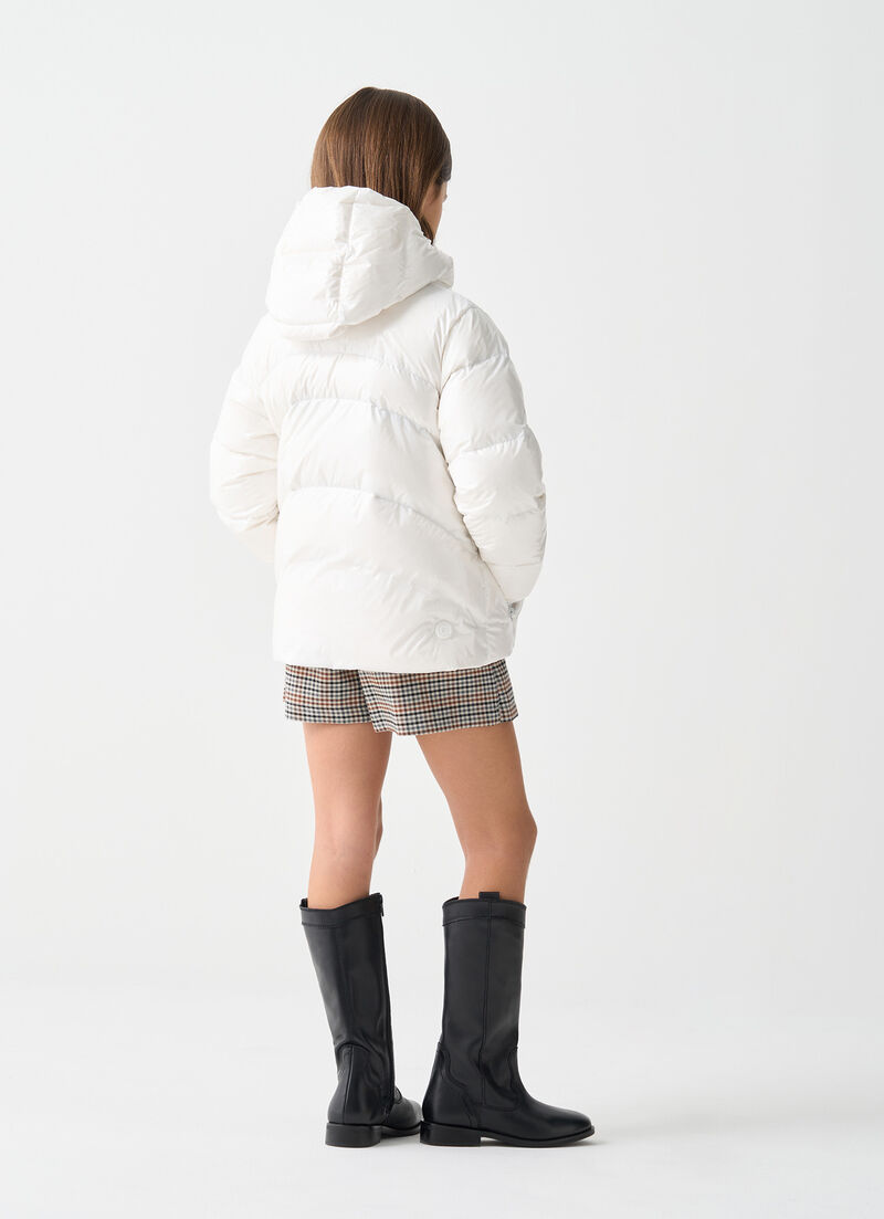 Glossy hooded down jacket