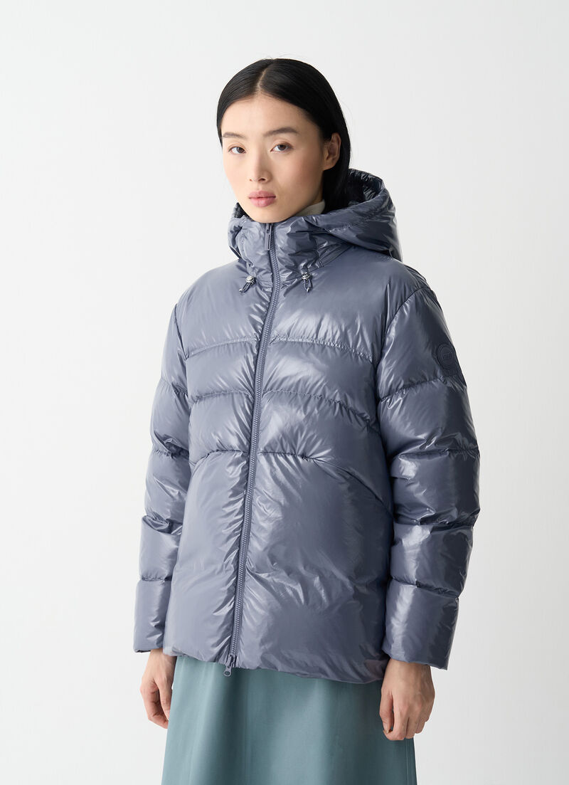 Glossy hooded down jacket with drawstring
