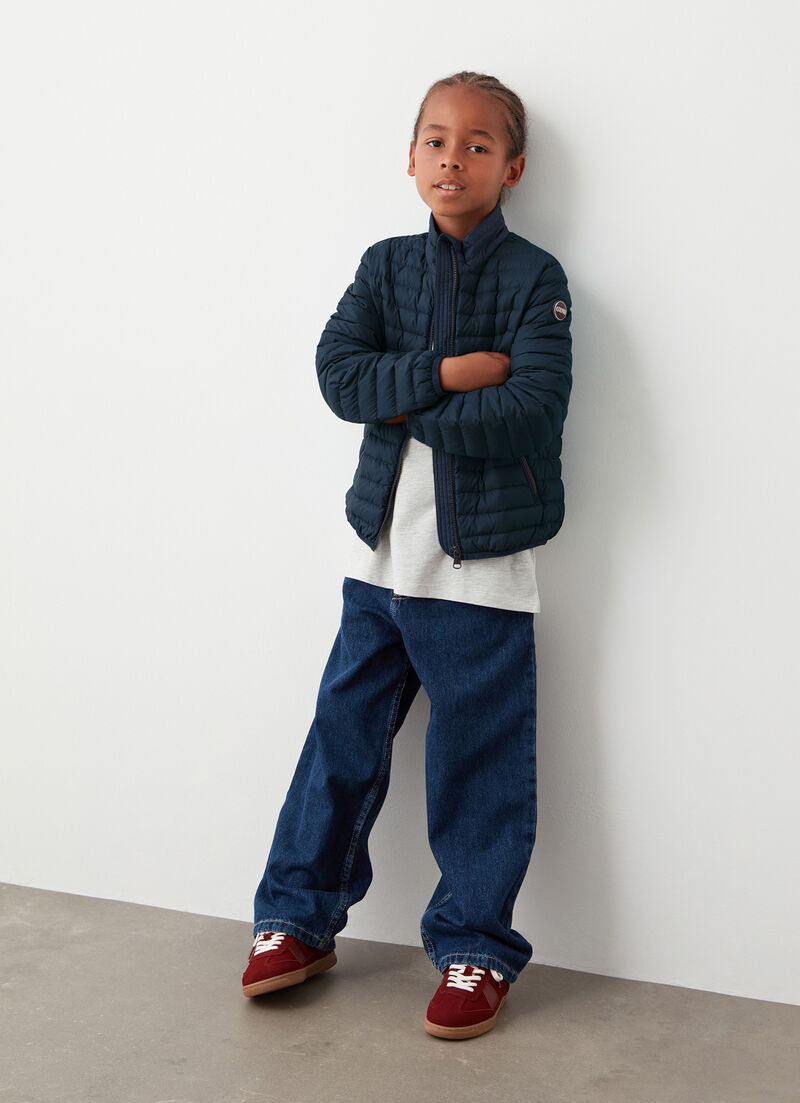 Sporty down jacket with padded collar