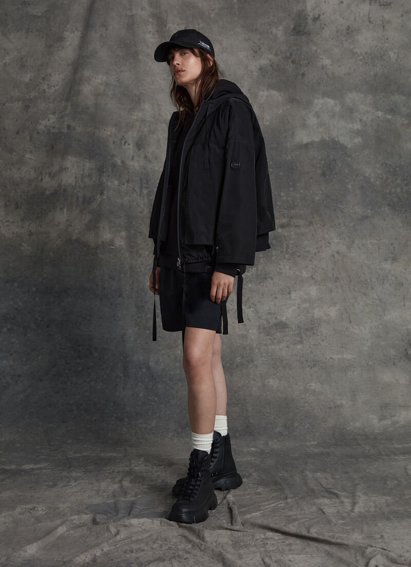 Unlined hooded jacket