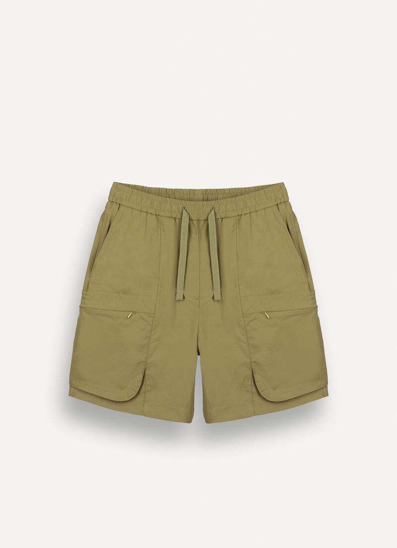 Easy care cargo shorts