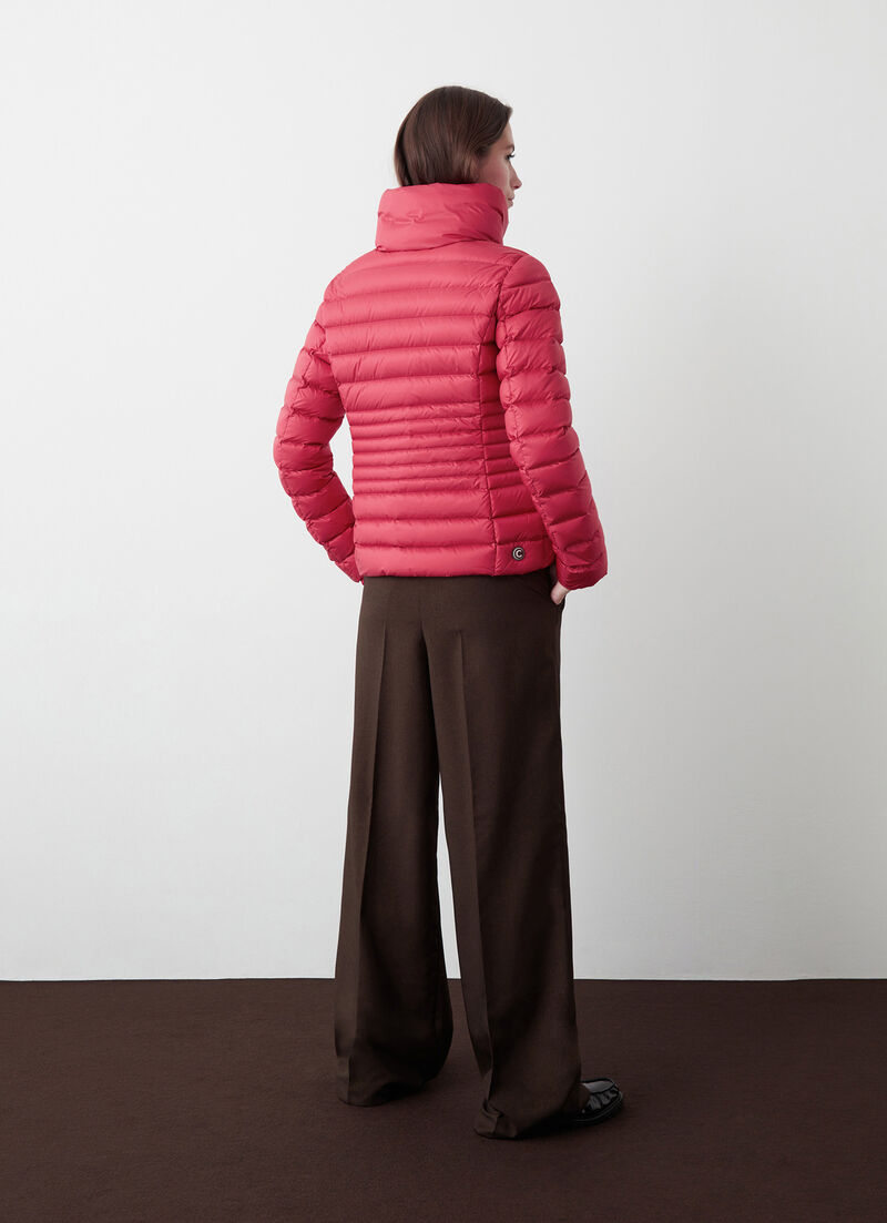 Fitted down jacket with knit cuffs