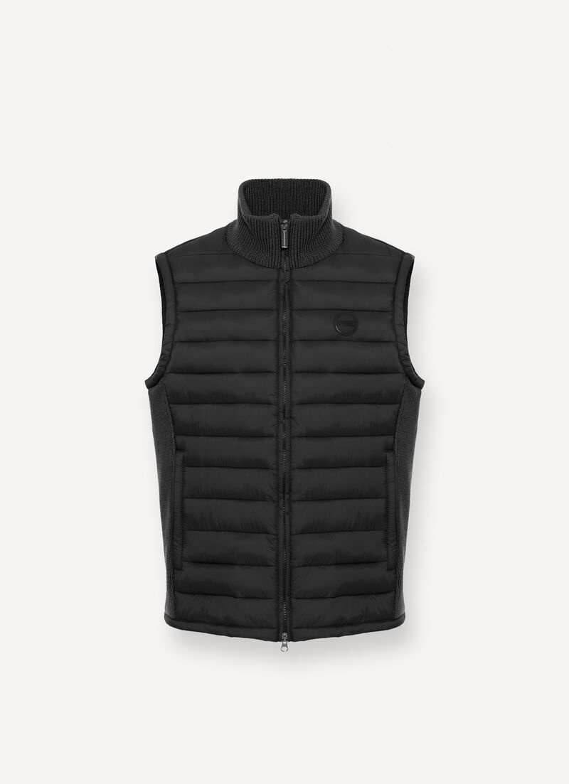 Vest with rib-knit inserts