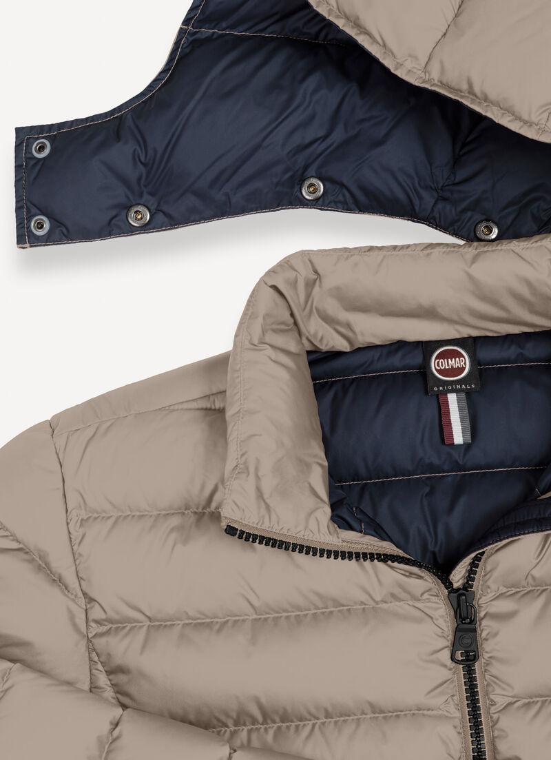 Sporty down jacket with detachable hood
