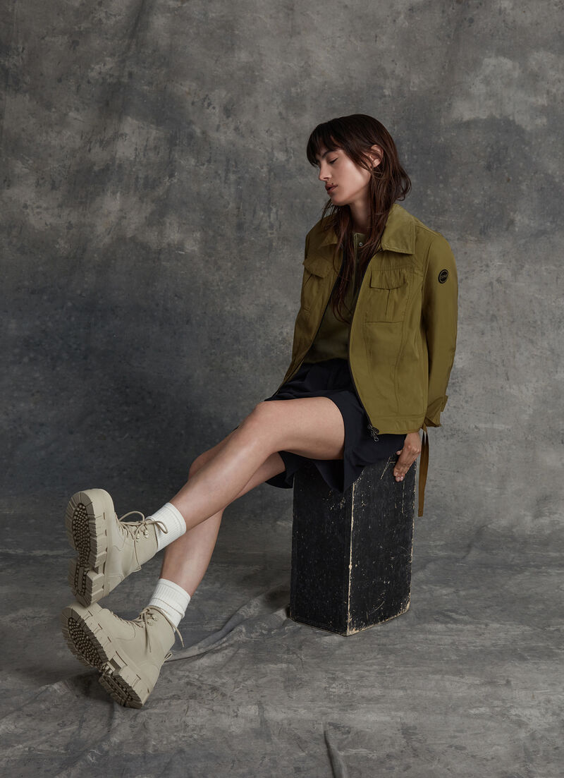 Short taffeta jacket