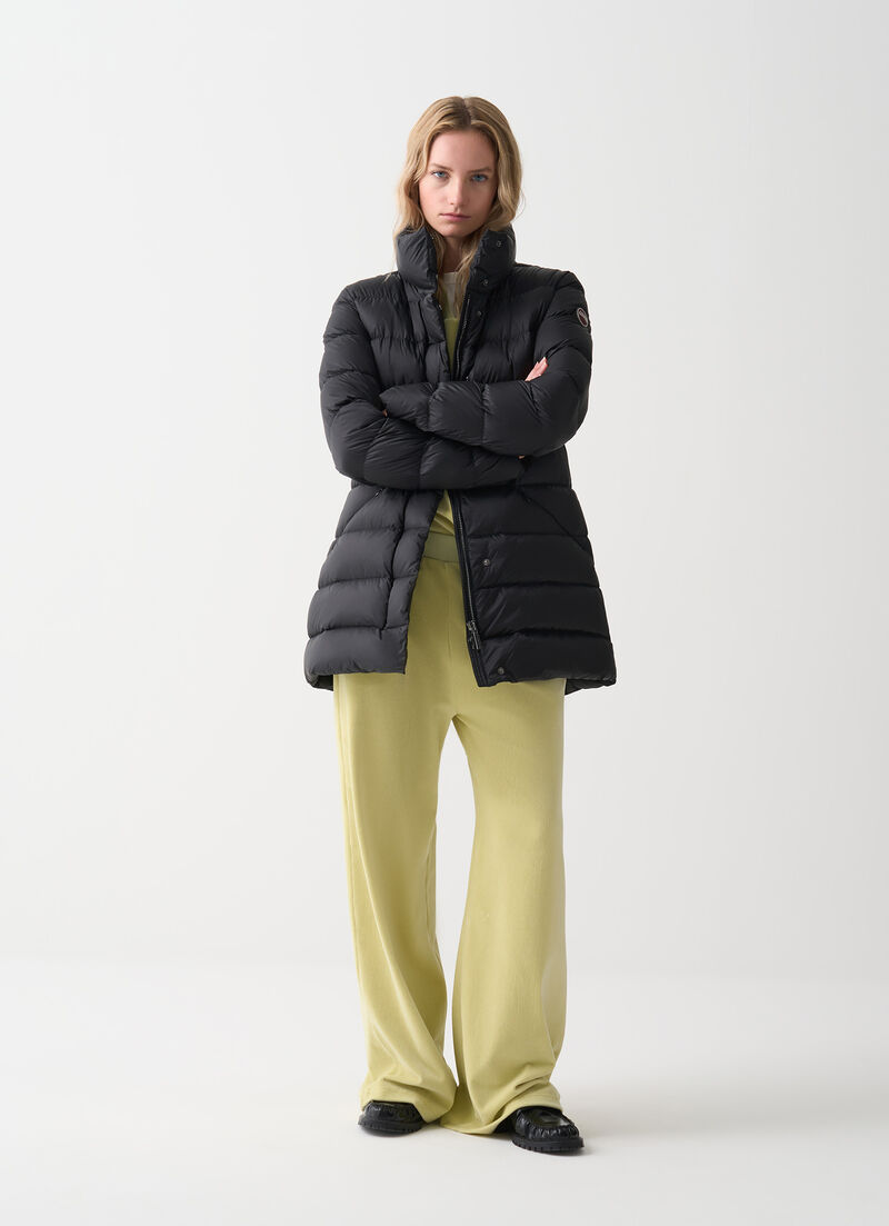 Long fitted down jacket