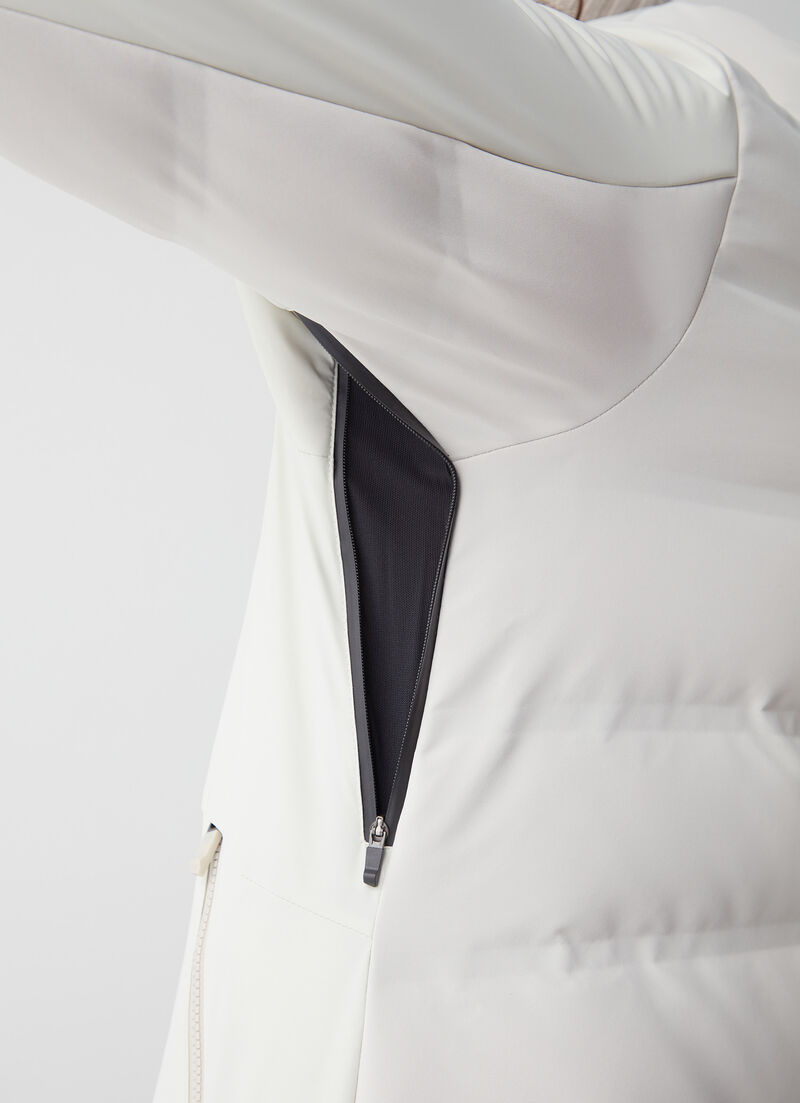 Extra-warm ski jacket with neck warmer