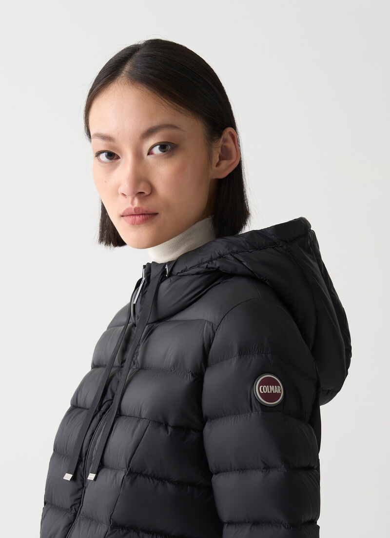 Fitted down jacket with hood