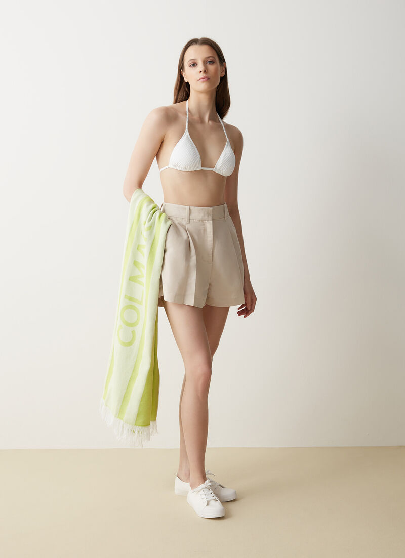 Cotton blend jacquard towel