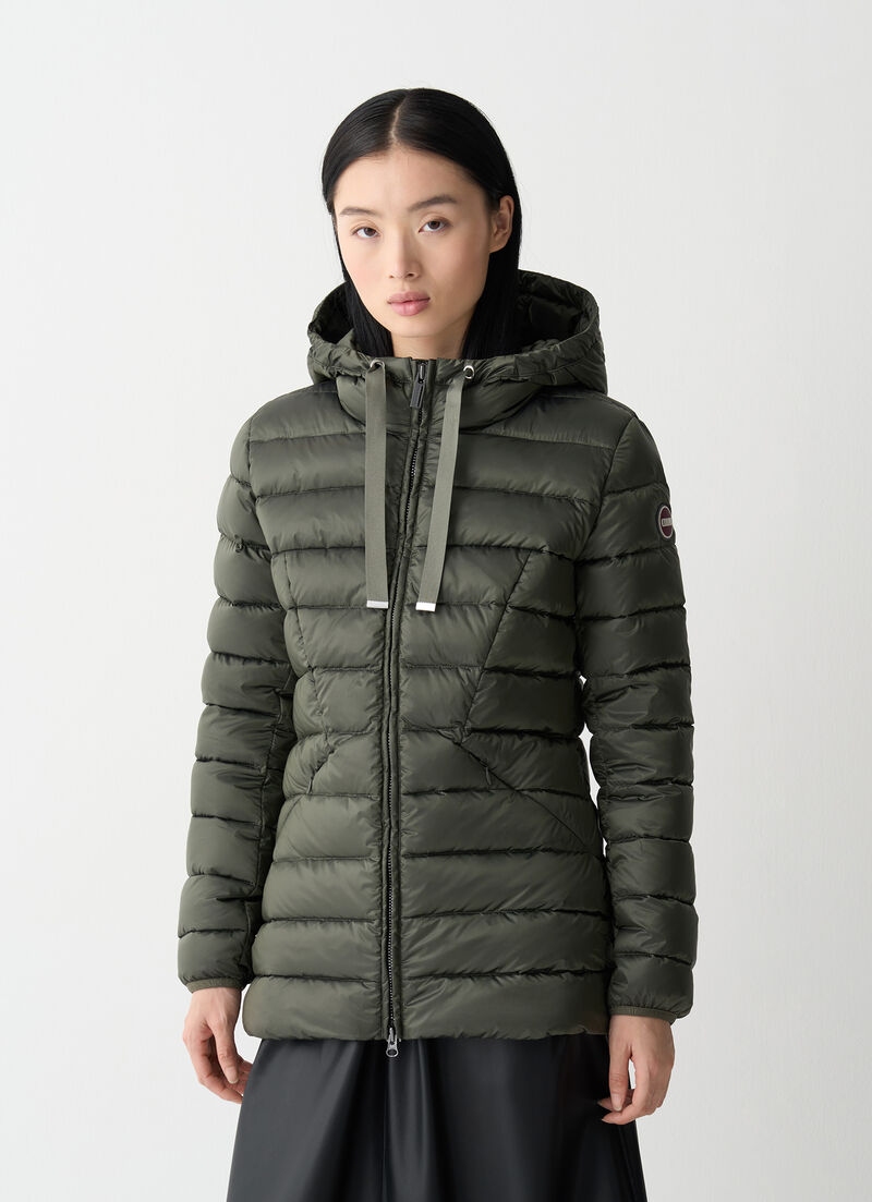 Fitted down jacket with hood