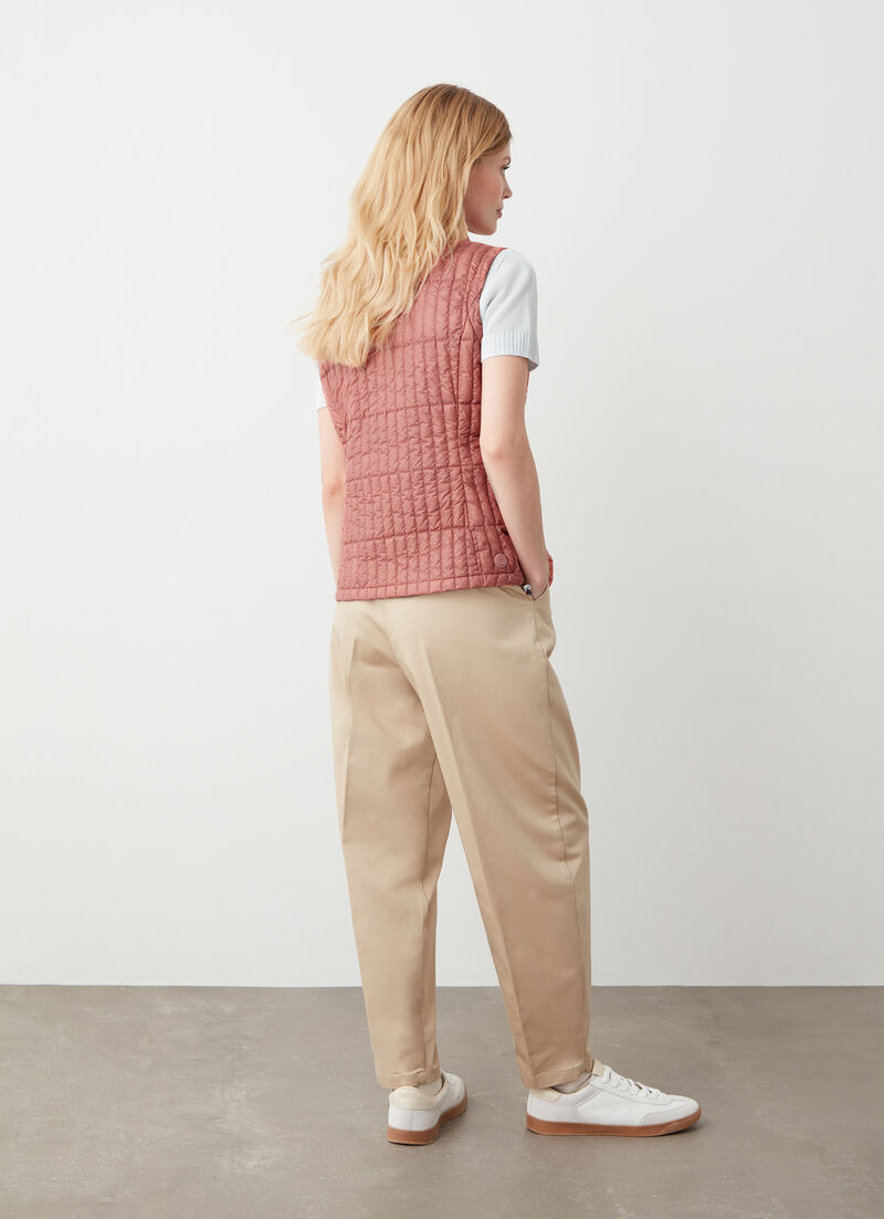 Ultra-light shiny waistcoat