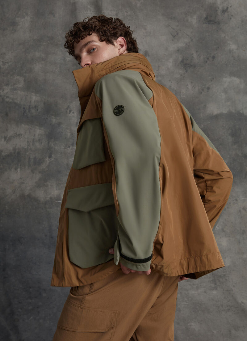 Colour-block jacket with concealed hood