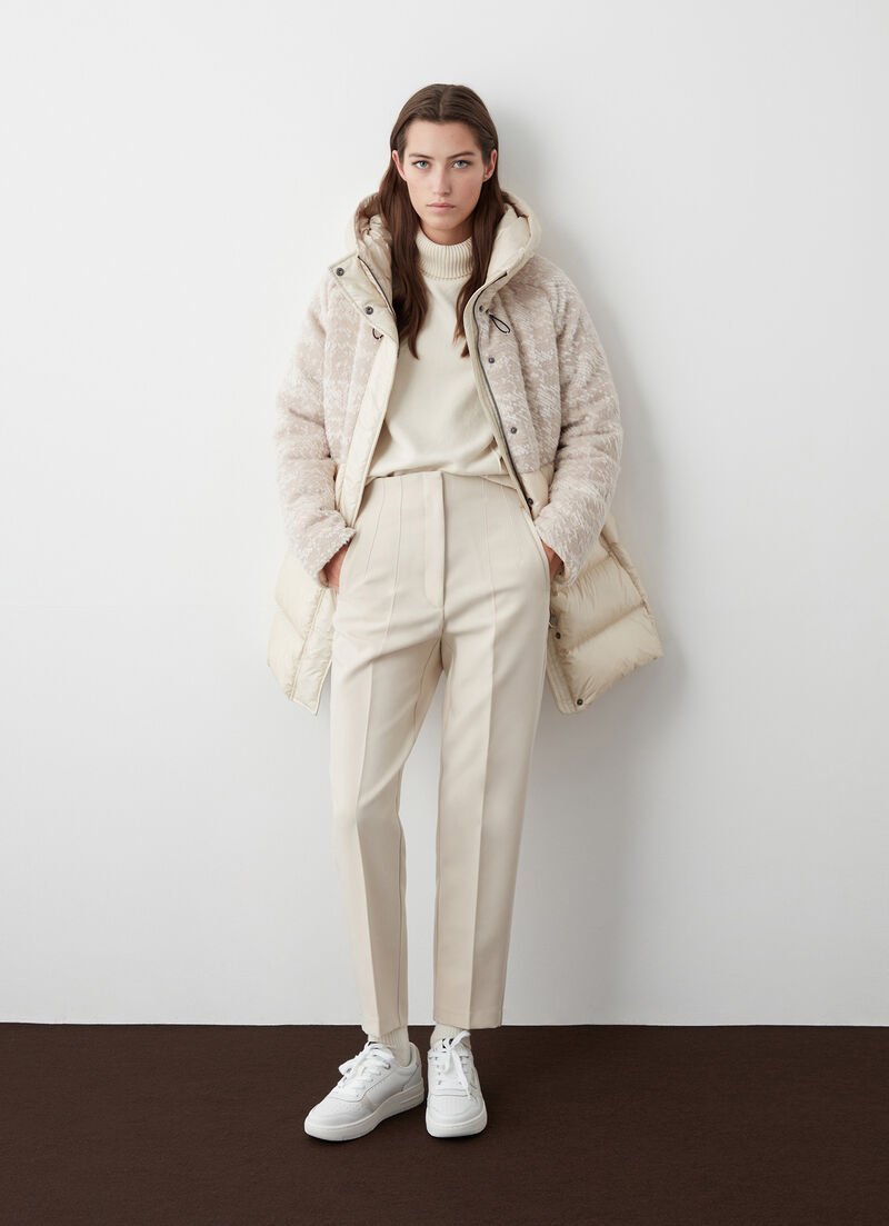 Hooded jacquard down jacket