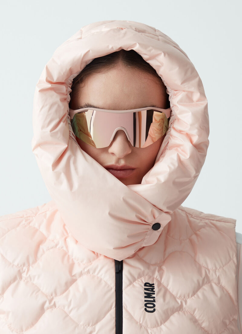 Cropped gilet with large hood