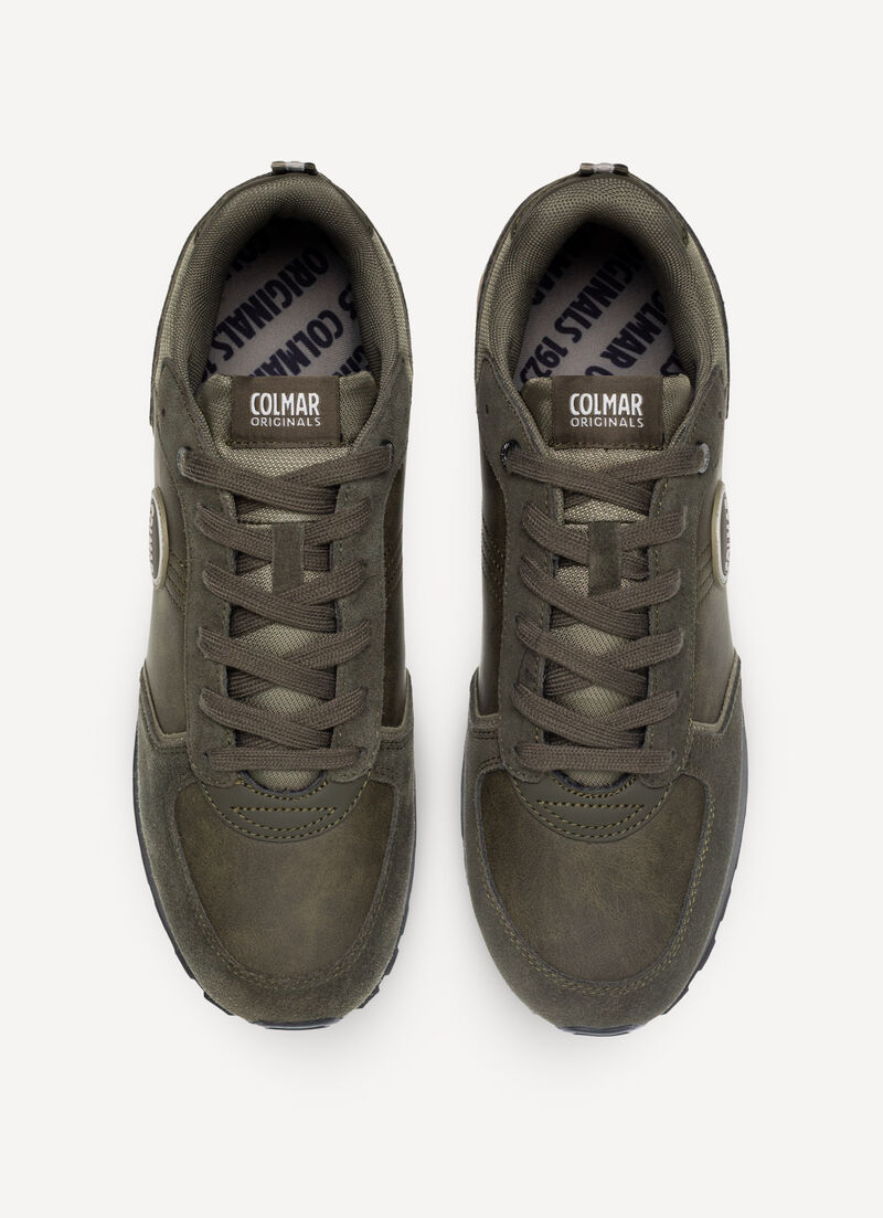 Travis Boost men’s sneakers