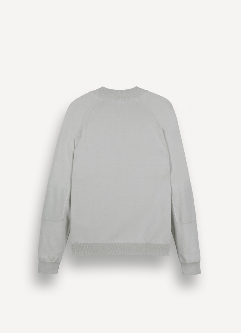 Pullover with asymmetrical zip