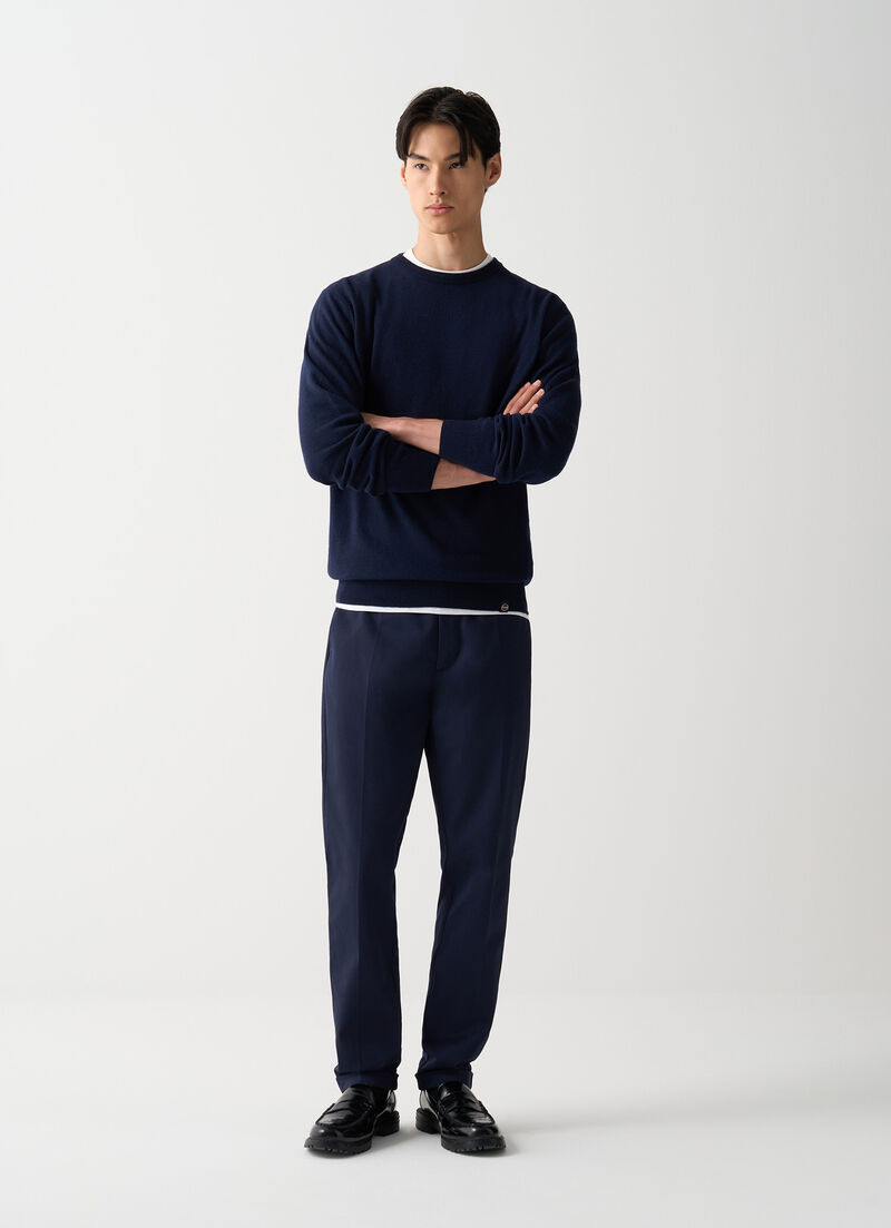 Fine-knit pullover