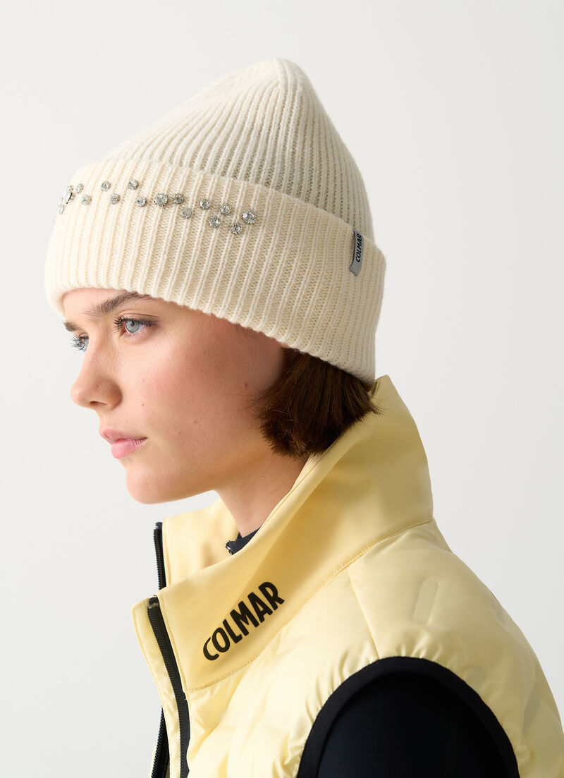 Women's virgin wool hat with rhinestones