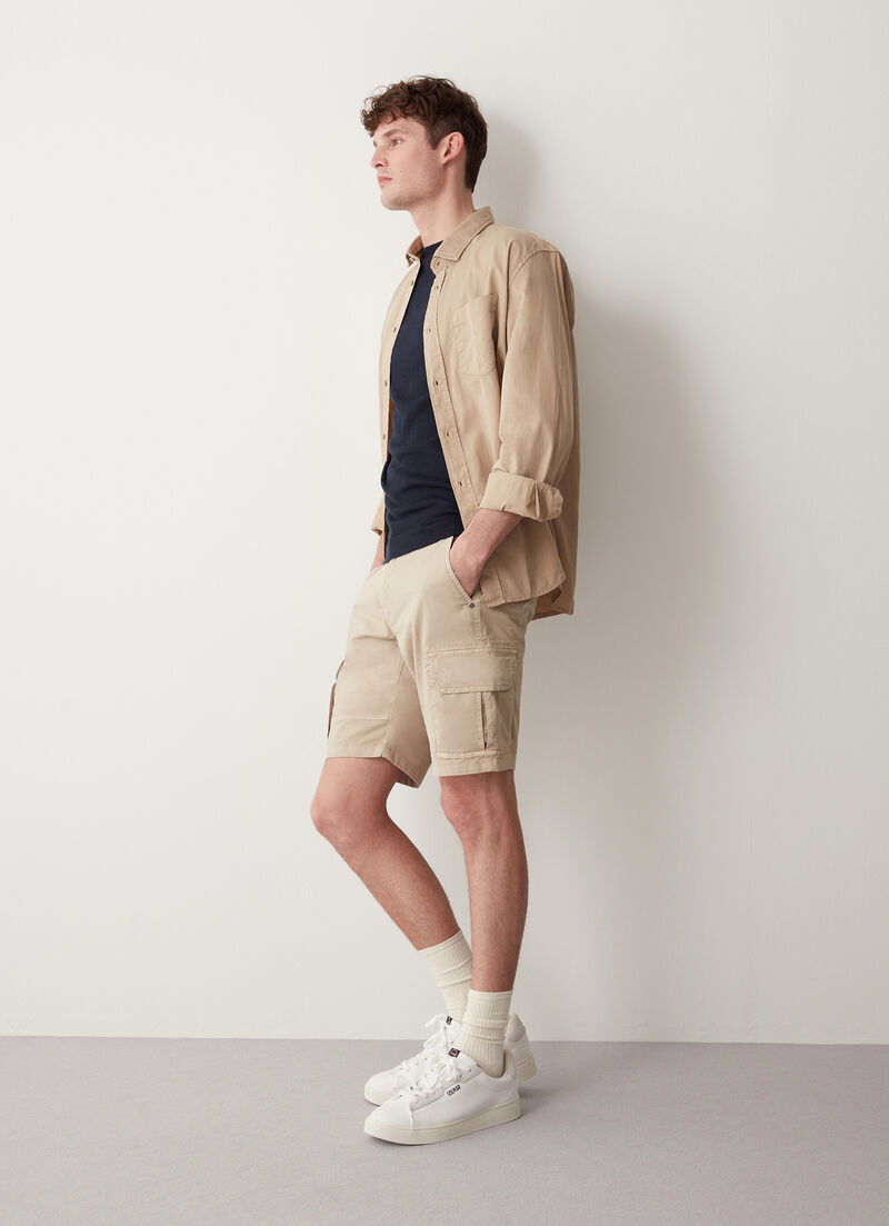 Cotton shorts with pockets