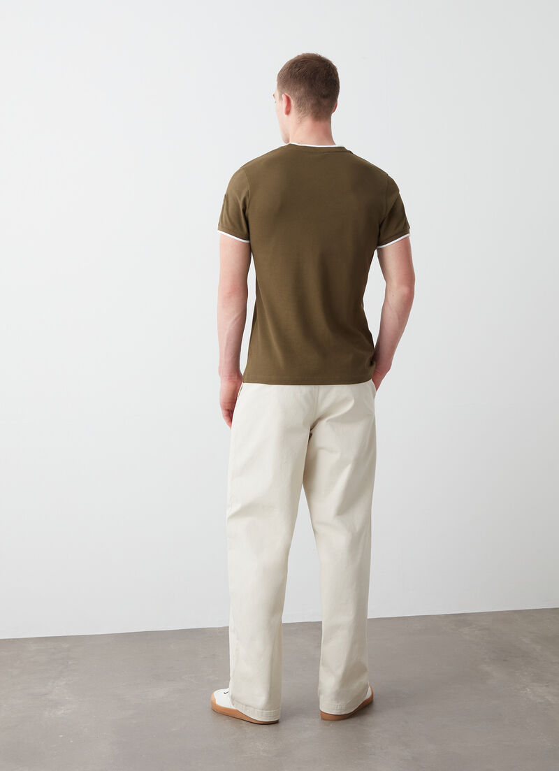 Piqué T-shirt with contrasting stripe