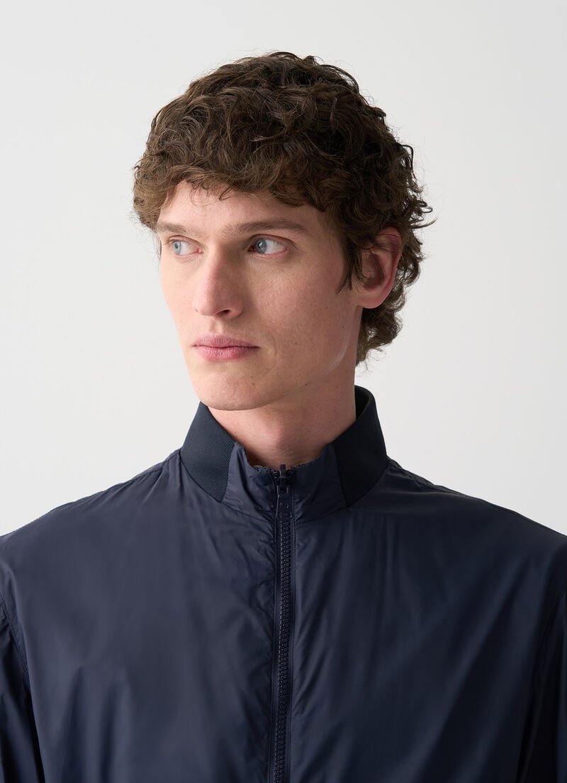 Reversible bomber jacket