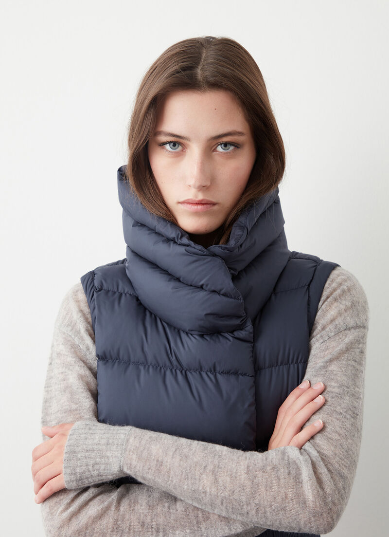 Matte down vest with belt