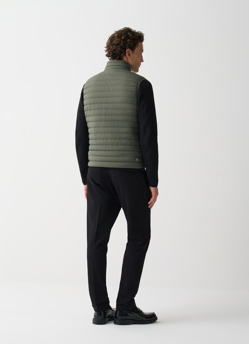 Light down vest with drawstring