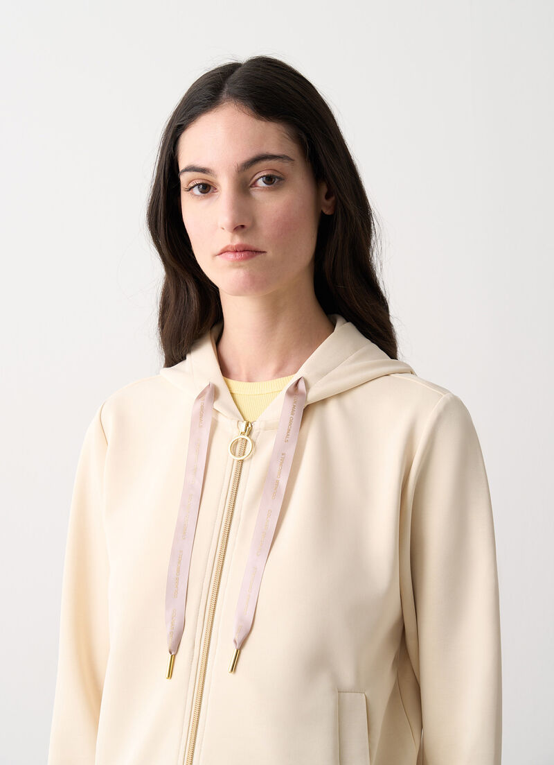 Zip-up hoody