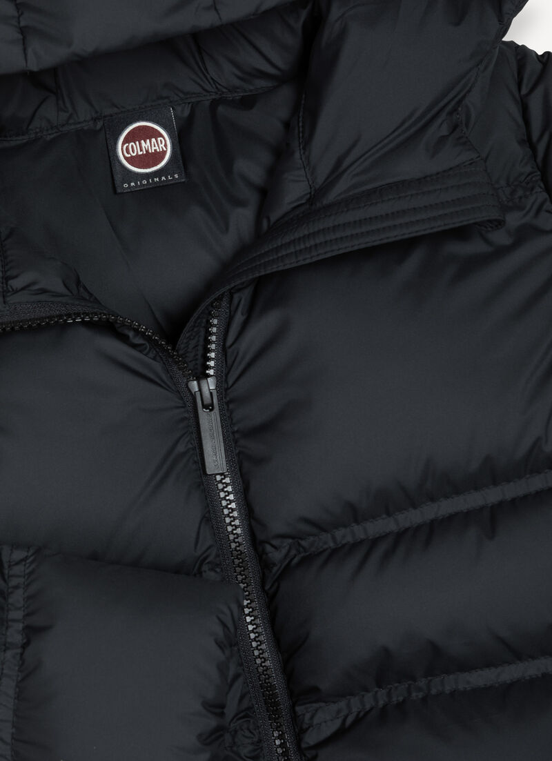 Hooded opaque down jacket