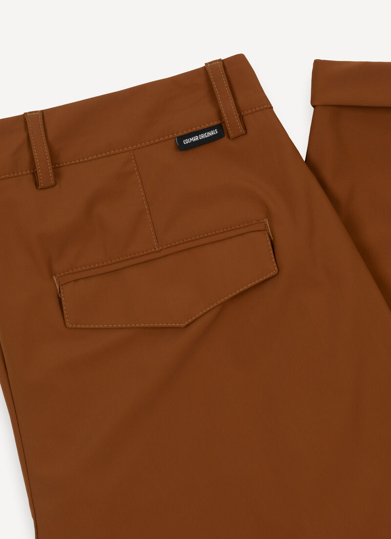 Easy care lightweight trousers with turn-ups