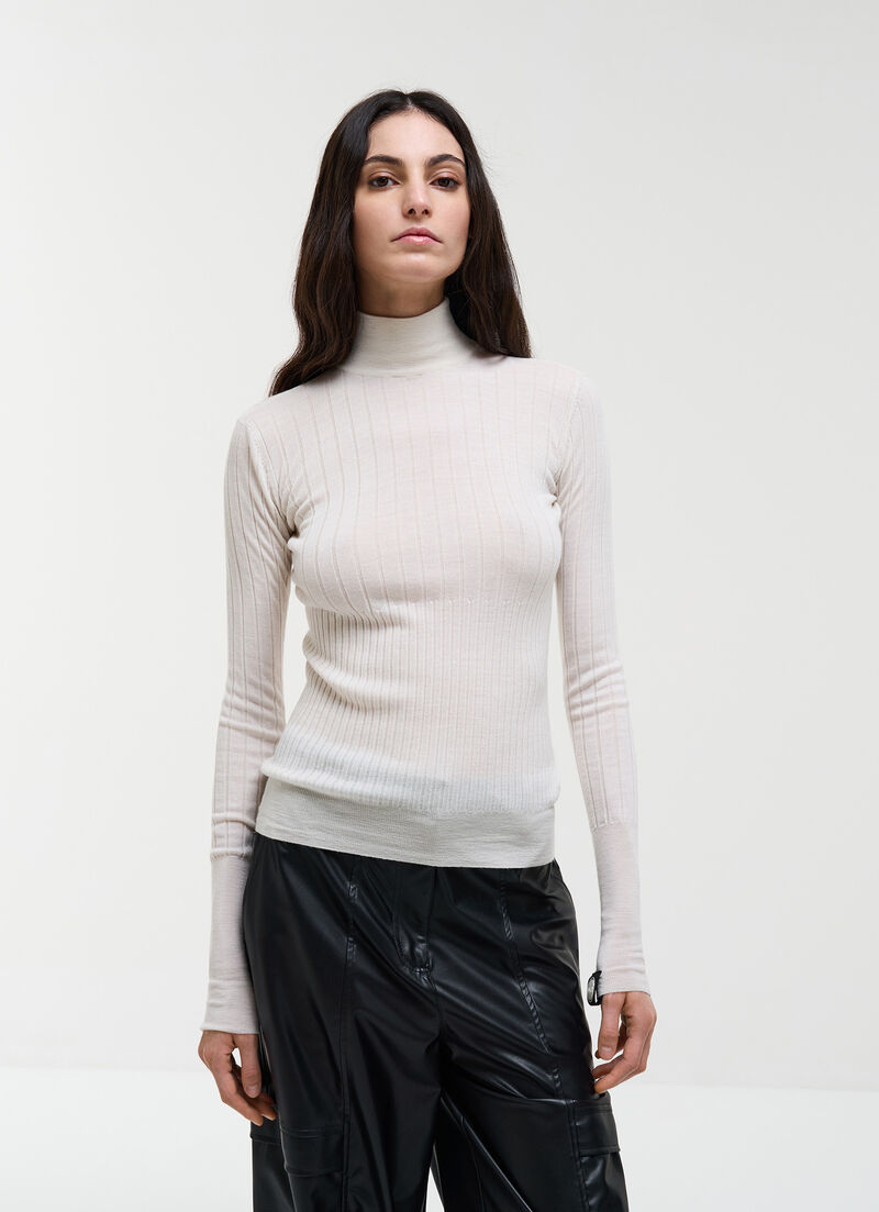 Merino wool polo-neck