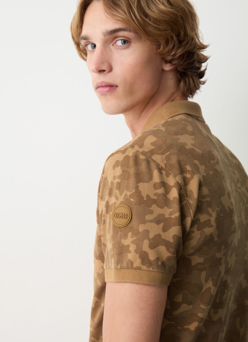 Camouflage polo-shirt
