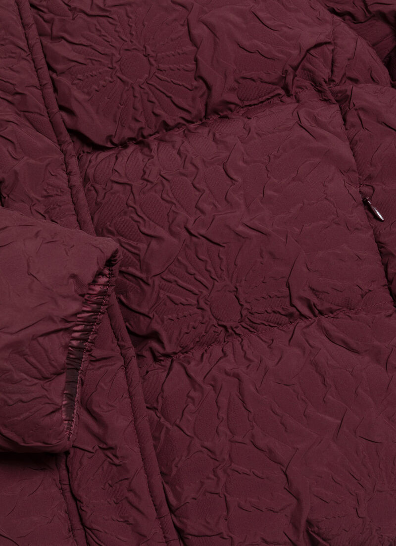 Short down jacket with 3D floral design