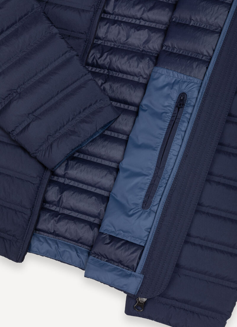 Seamless down jacket with hood