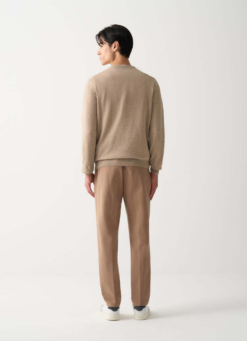 Fine-knit pullover