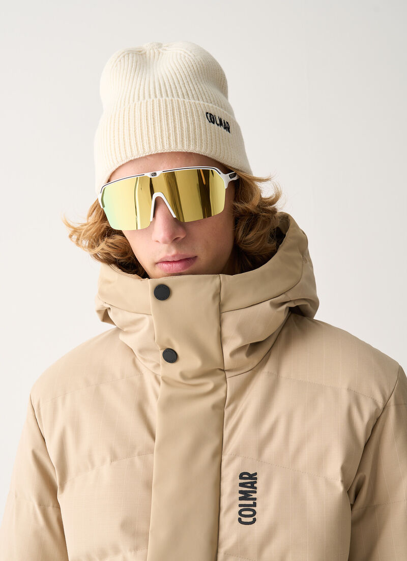 Unisex virgin wool hat