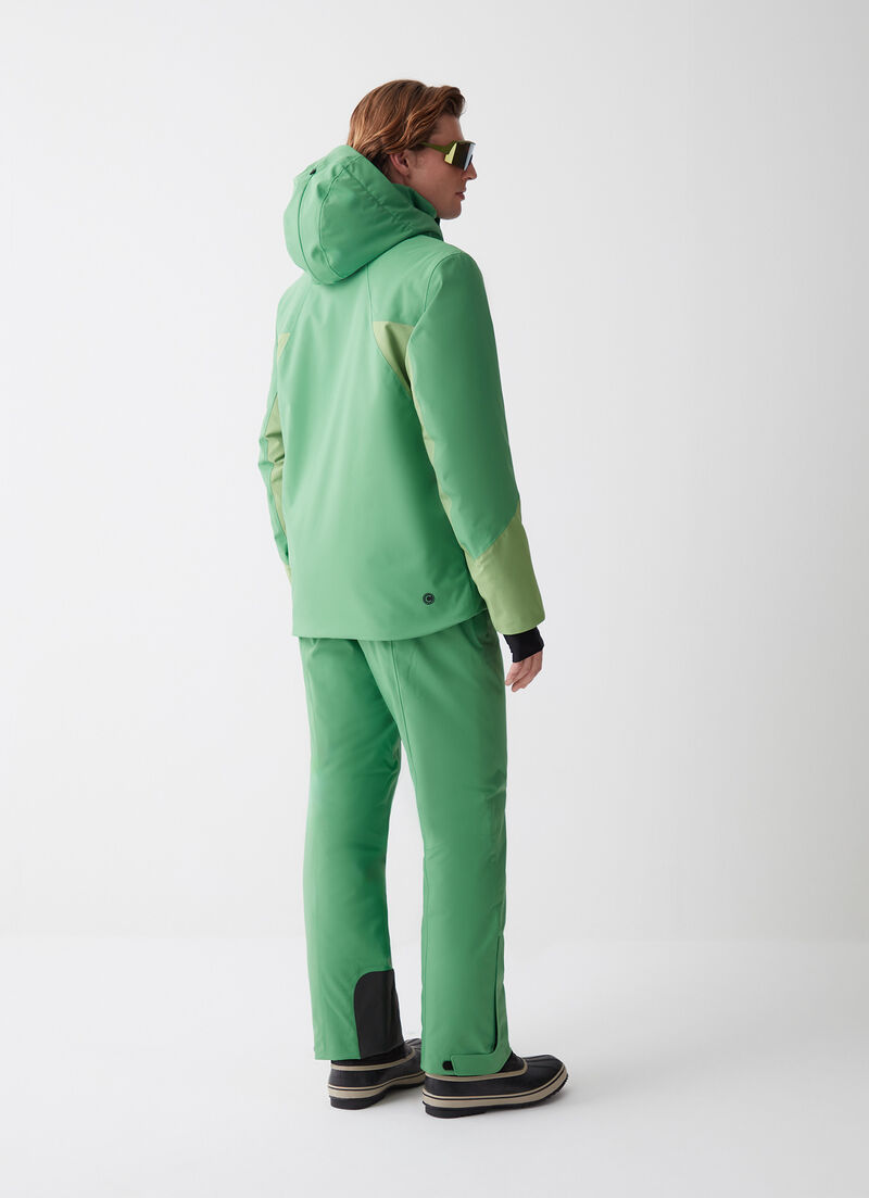 Ski jacket with ventilation zip