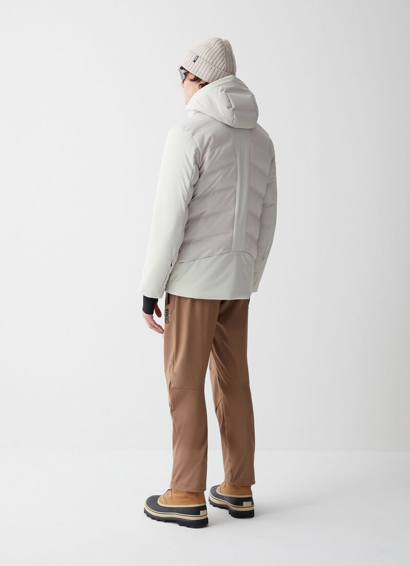 Extra-warm ski jacket with neck warmer