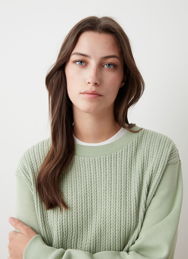 Cable-knit crew-neck sweatshirt