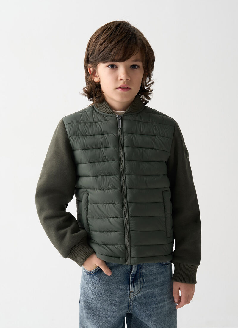 Jacket with fleece sleeves