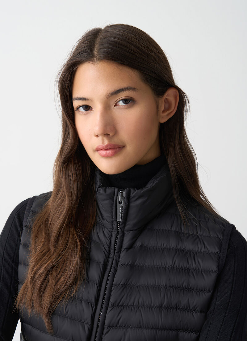 Lightweight down gilet