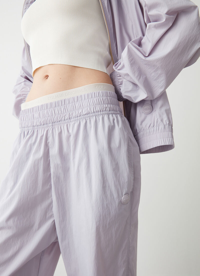 Light nylon trousers