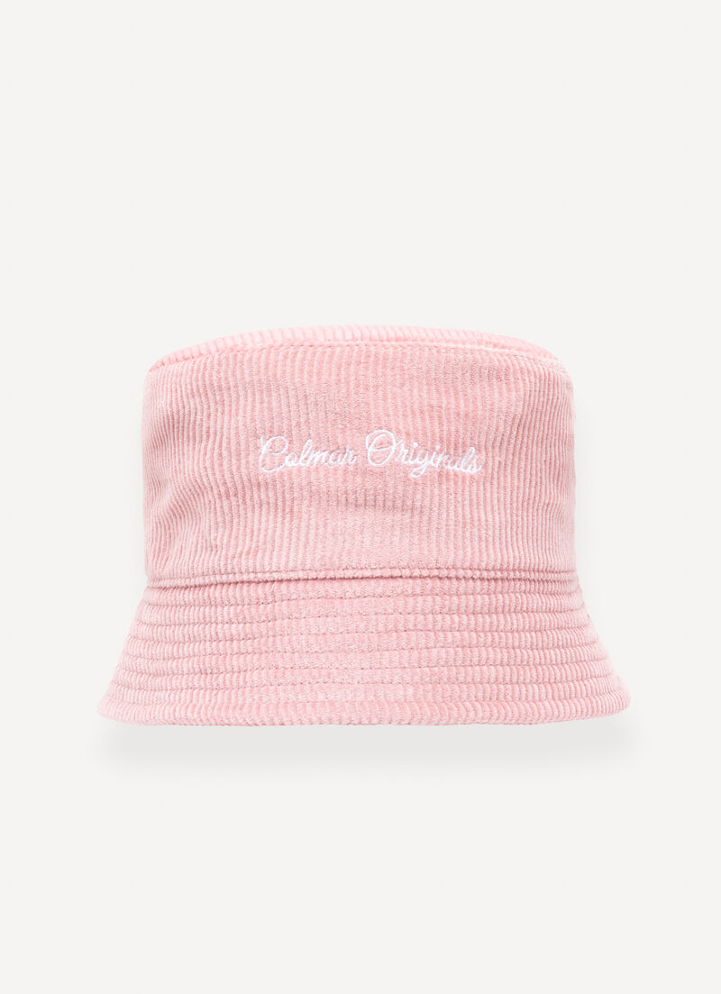 Bucket hat with embroidery