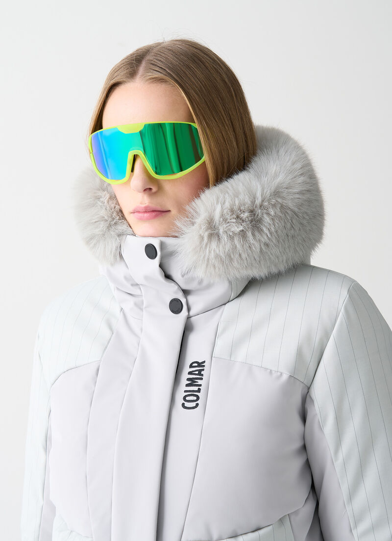 Sleek padded ski jacket with neck warmer and faux fur