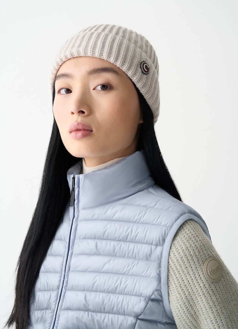 Lightweight down gilet