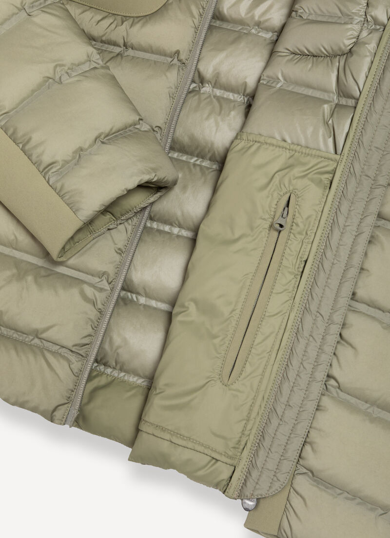 Sporty neoprene and nylon down jacket