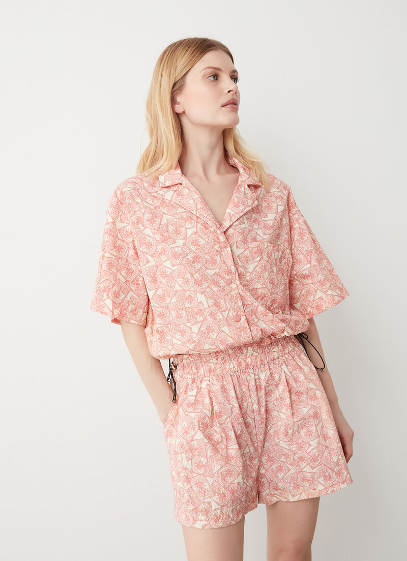 Shirt in water-repellent nylon