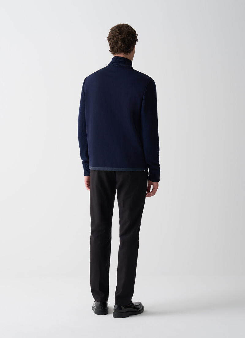 Jacket with knit sleeves