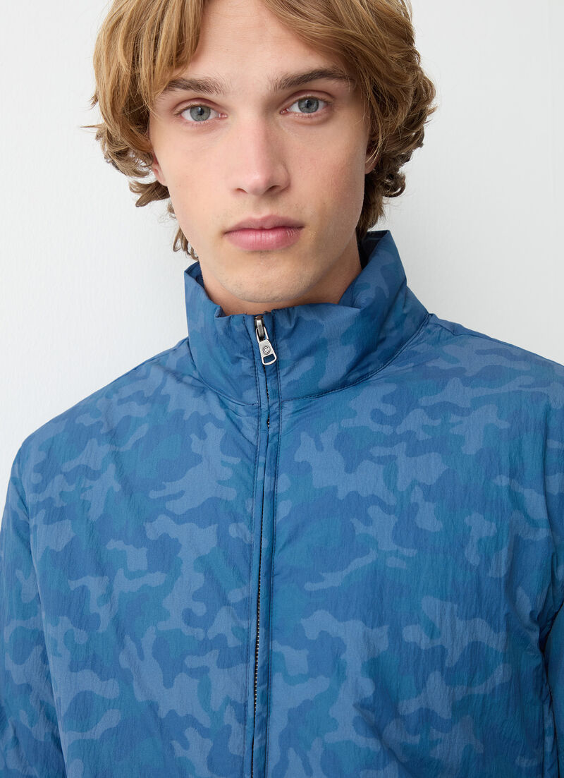 Camouflage down jacket