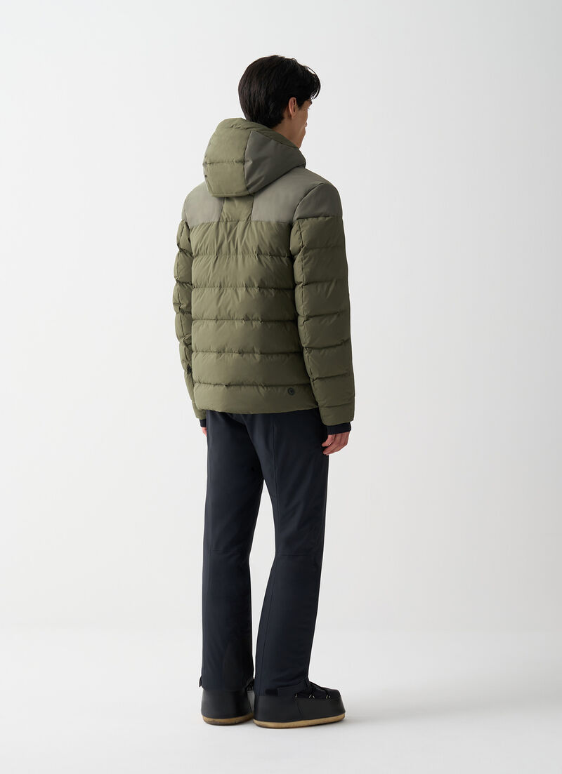 Ski gloves with stretch inserts